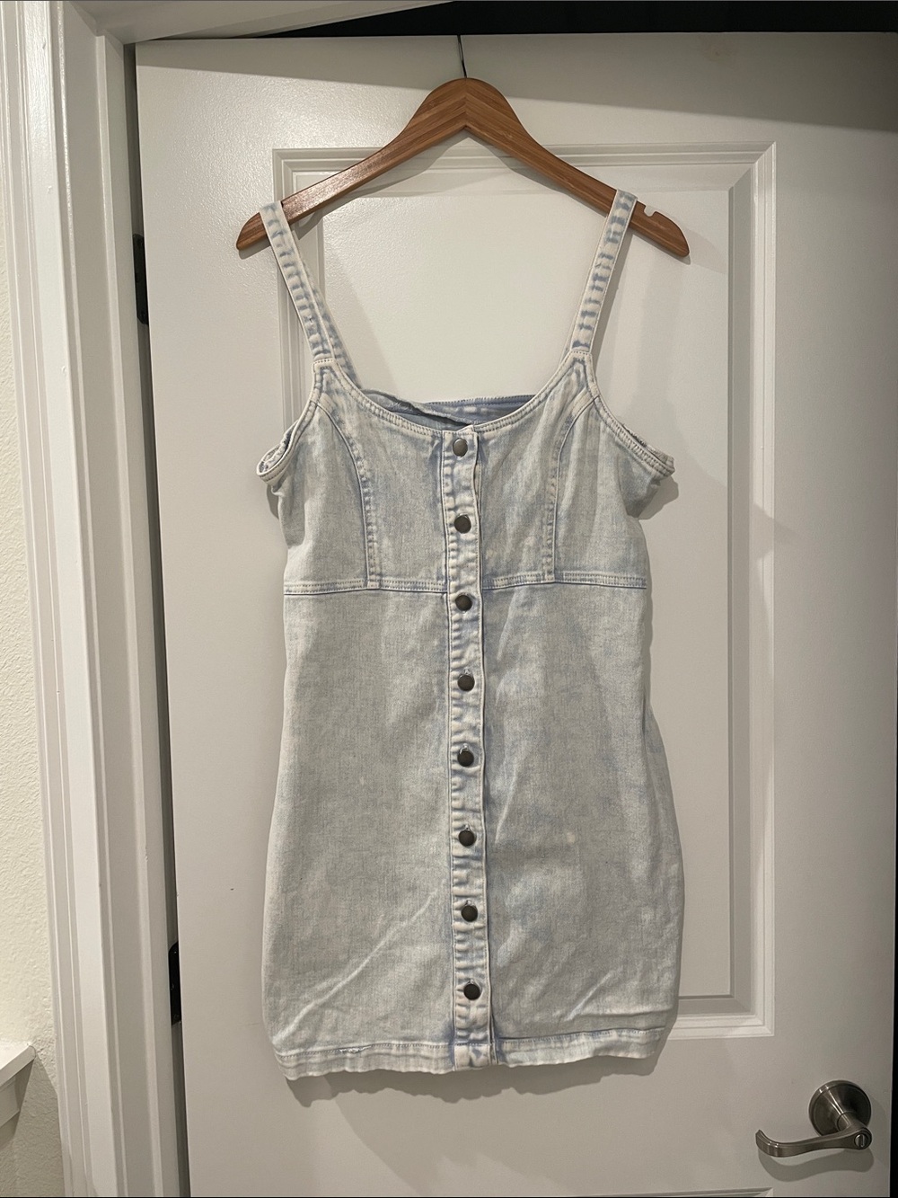Tinseltown Light Blue Button-Front Denim Mini Dress large